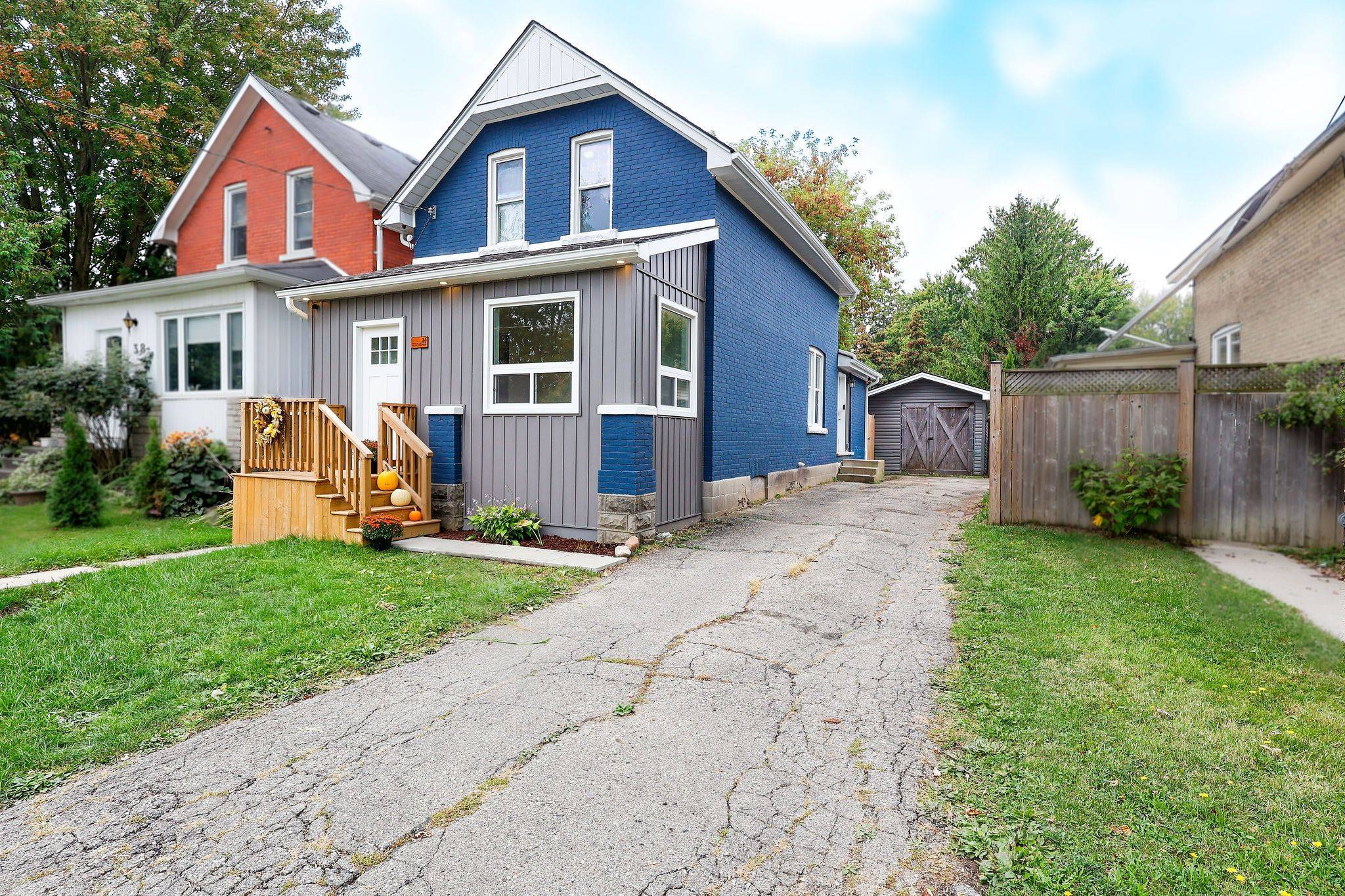 Stratford, ON N5A 1Y9,36 Mcnab ST