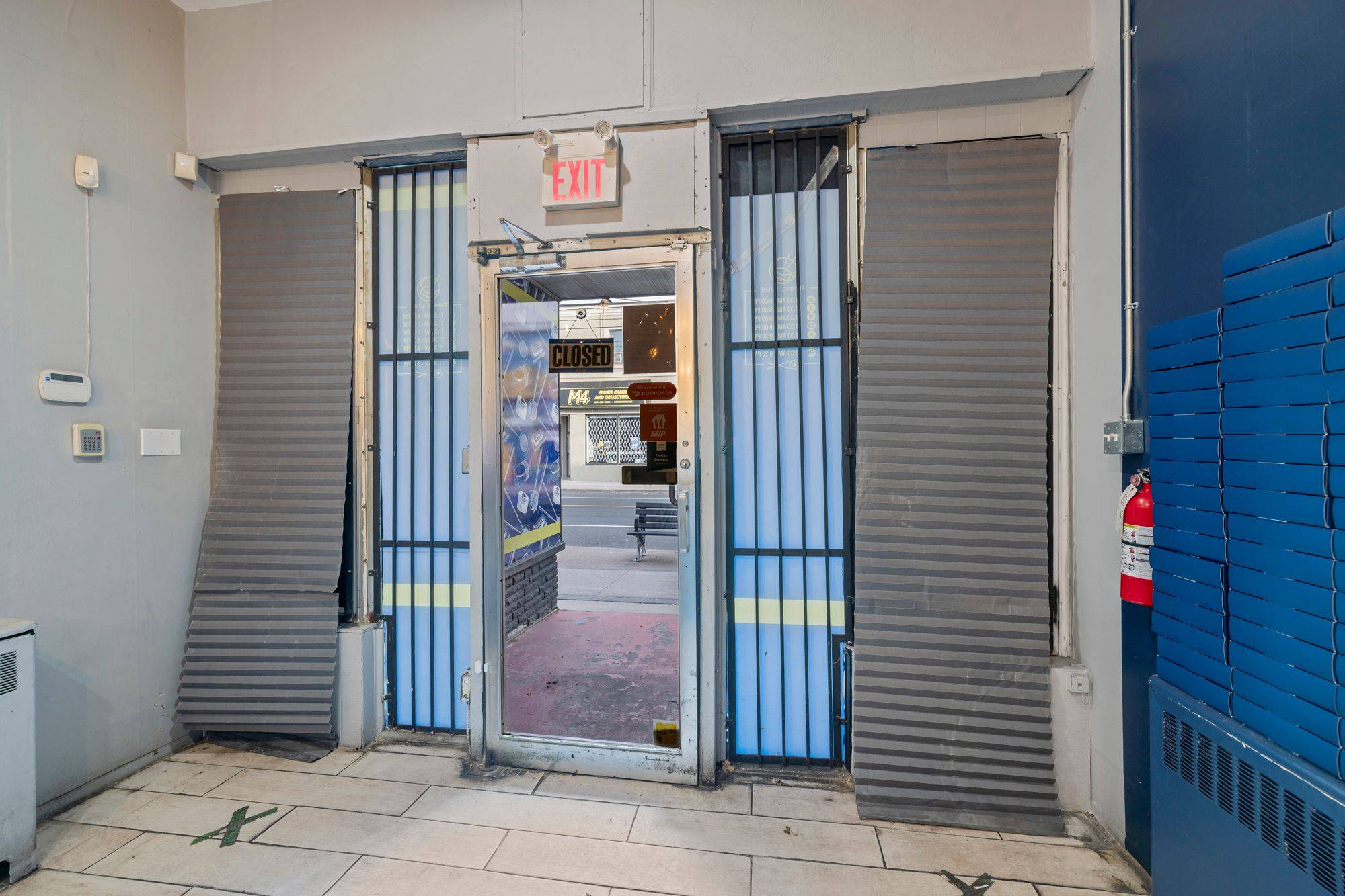 Hamilton, ON L8V 1A9,542 Concession ST