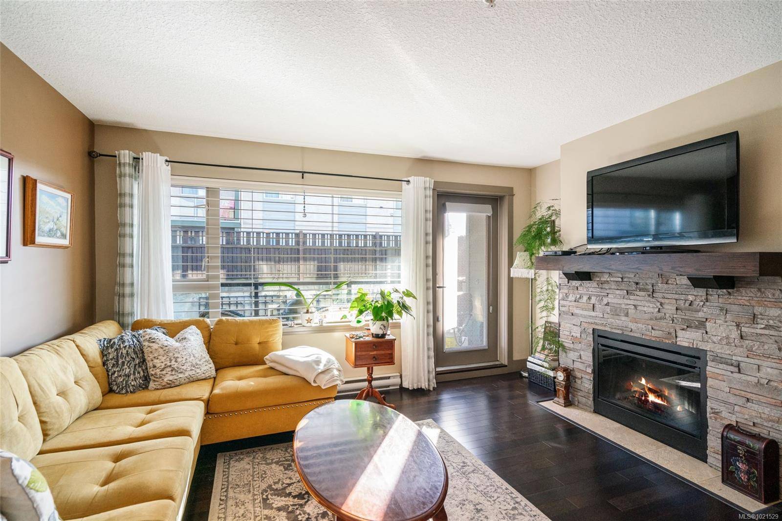 Parksville, BC V9P 0B3,257 Moilliet St S #208