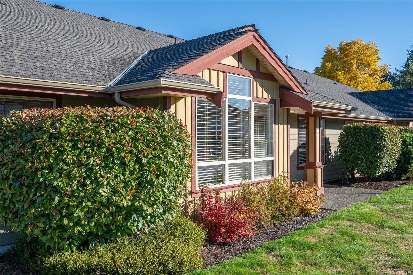 Parksville, BC V9P 2N5,261 Mills St #703