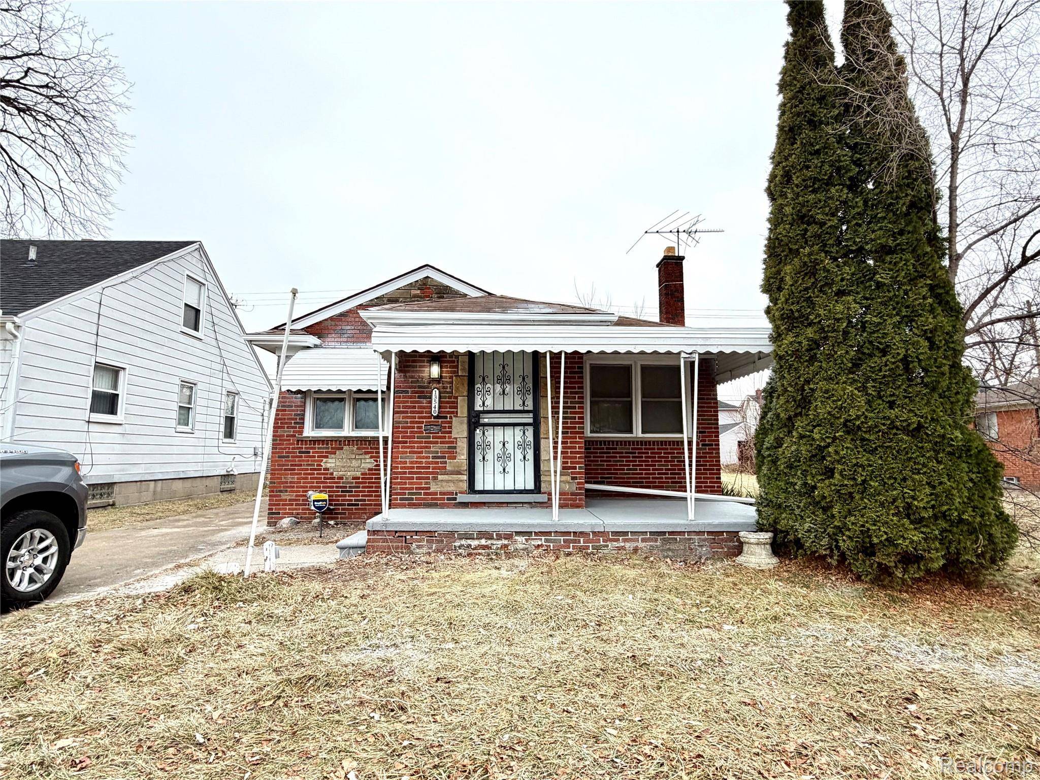 Detroit, MI 48205,13540 E State Fair ST