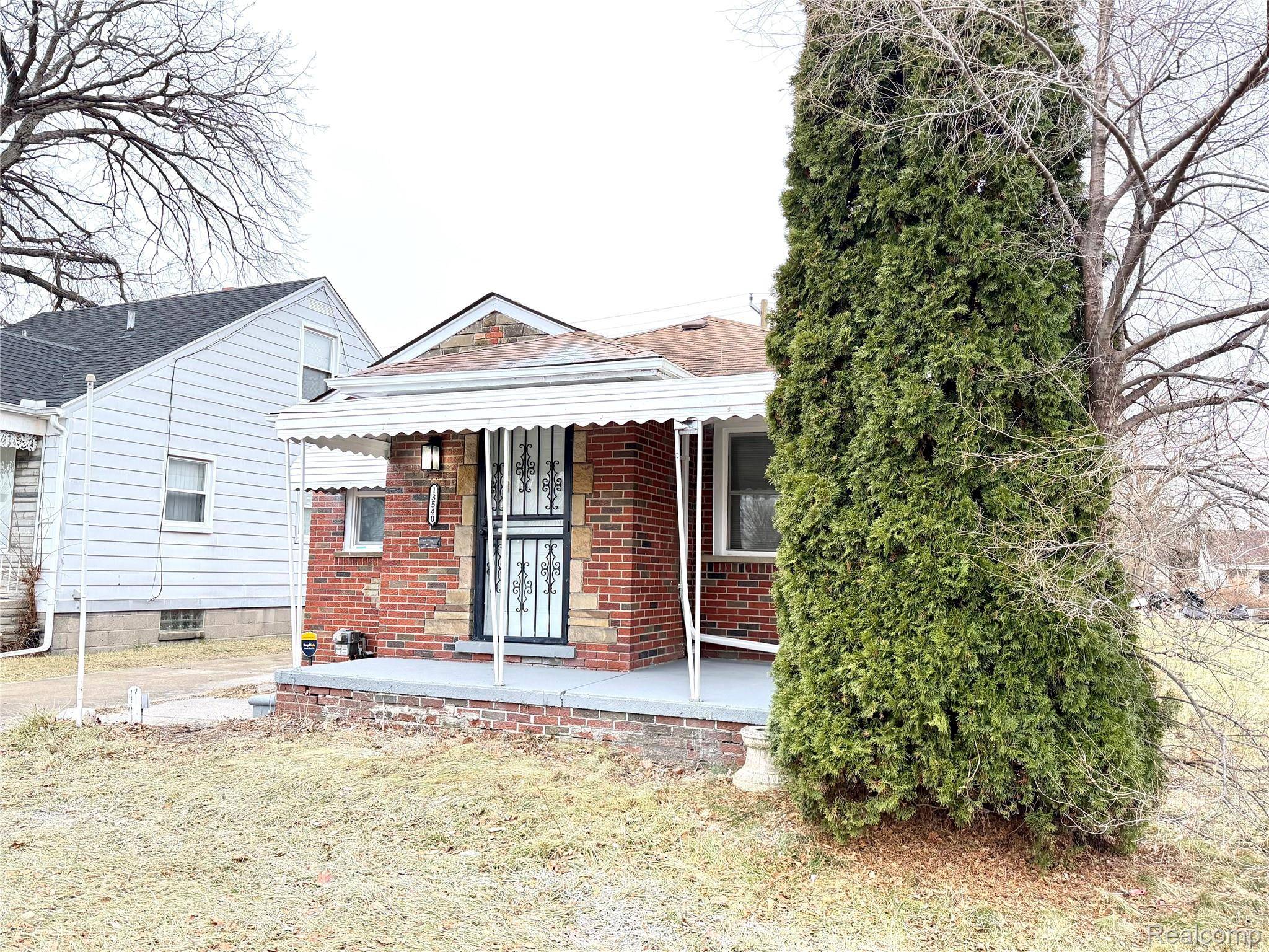 Detroit, MI 48205,13540 E State Fair ST