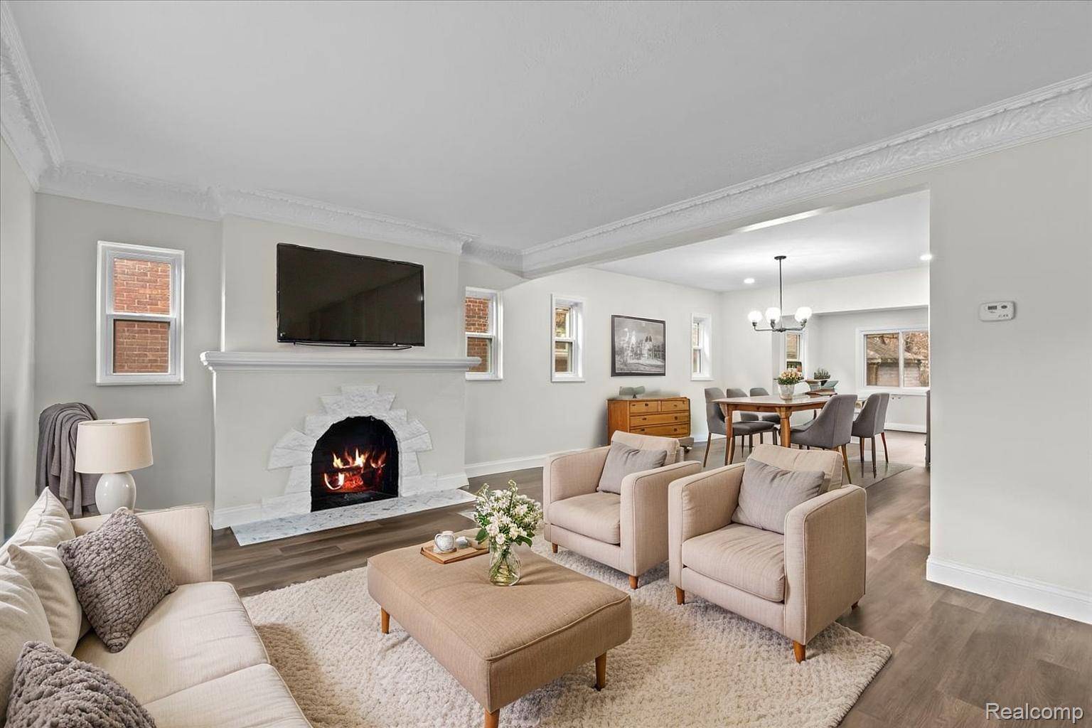 Detroit, MI 48221,18073 Santa Barbara DR