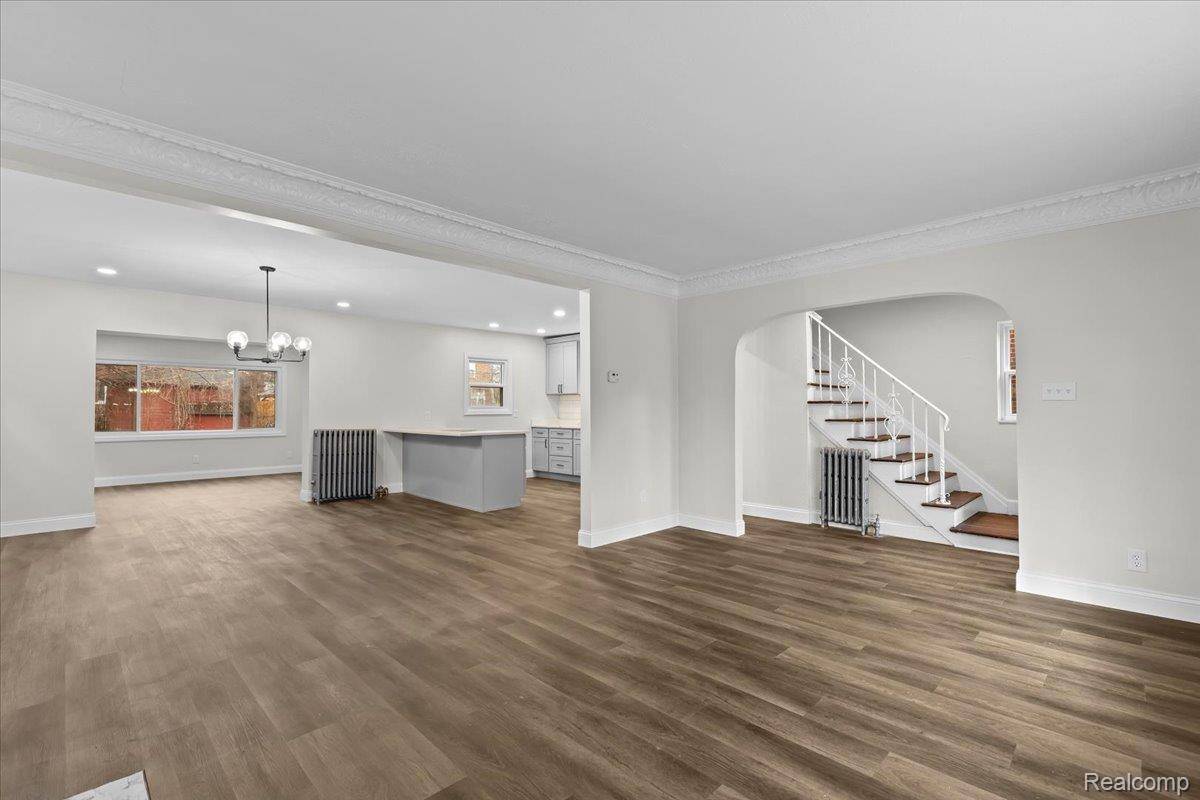 Detroit, MI 48221,18073 Santa Barbara DR