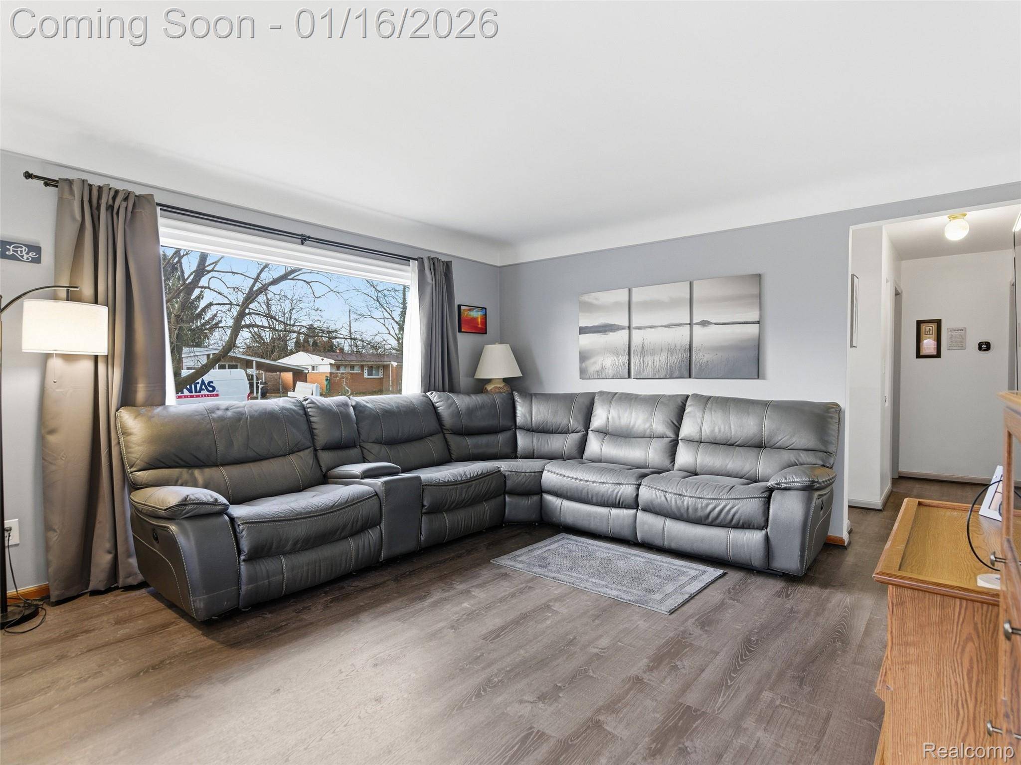 Allen Park, MI 48101,9687 Seavitt DR