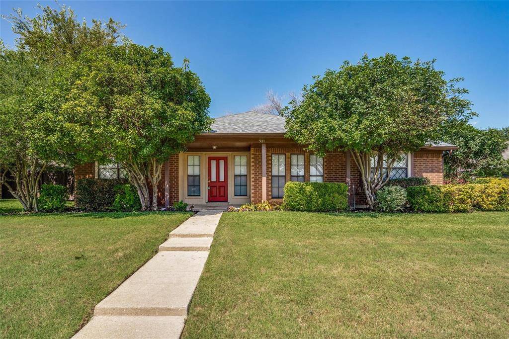 Plano, TX 75025,921 Baxter Drive