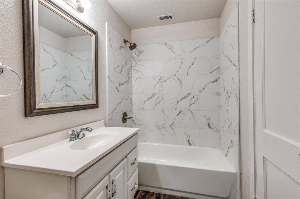 Fort Worth, TX 76133,4256 Standish Road