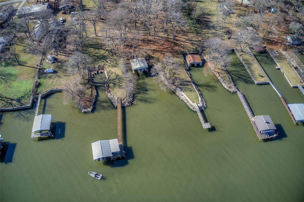 East Tawakoni, TX 75440,339 Old Mill Lane