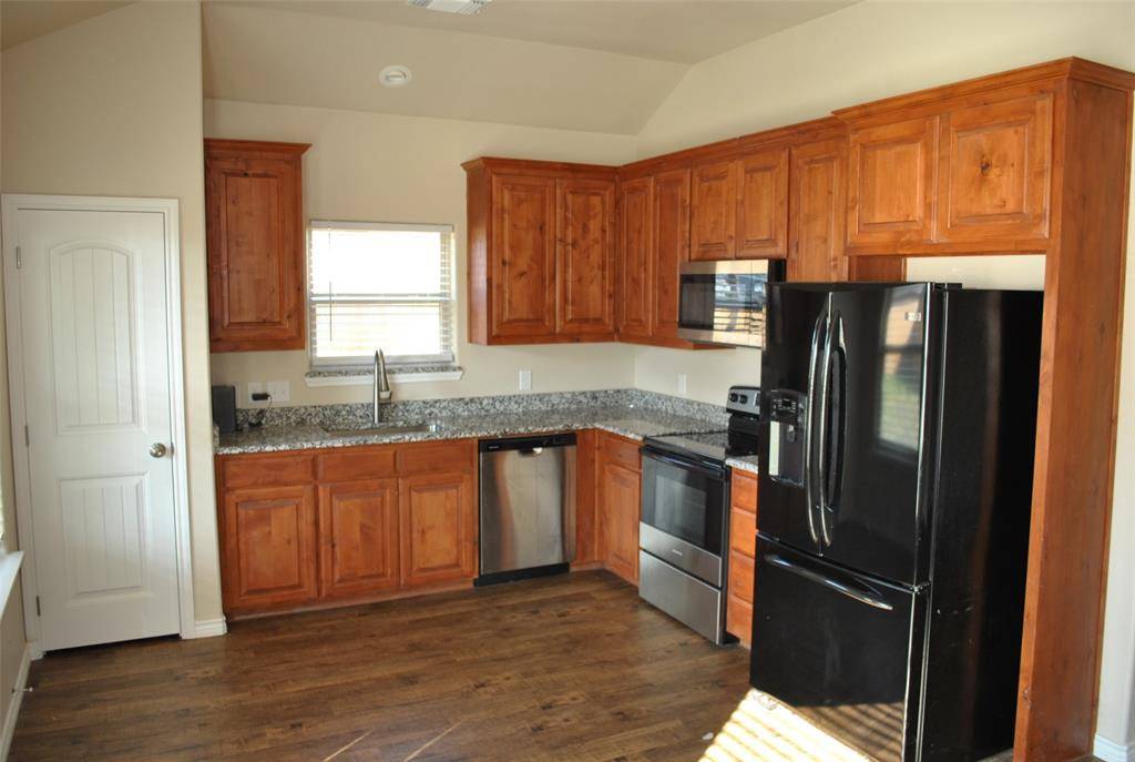 Collinsville, TX 76233,412 Dewitt Street