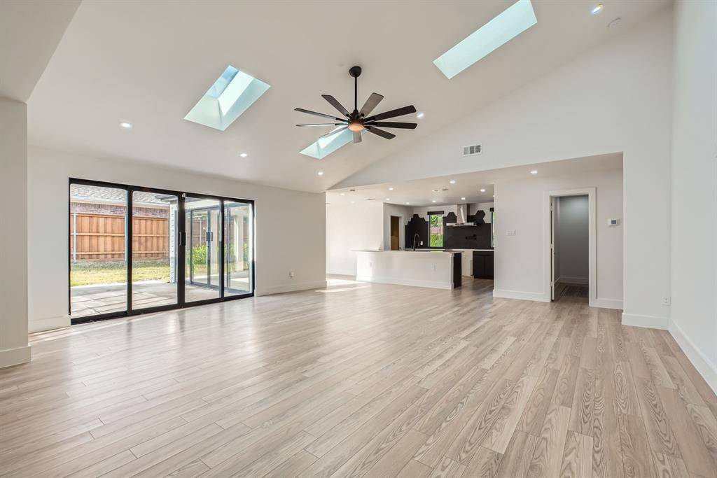 Dallas, TX 75248,16212 Spring Creek Road