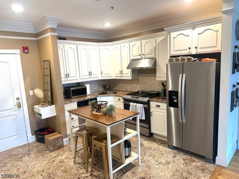 Newark City, NJ 07105,411-419 Chestnut St #2D