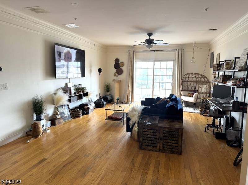 Newark City, NJ 07105,411-419 Chestnut St #2D