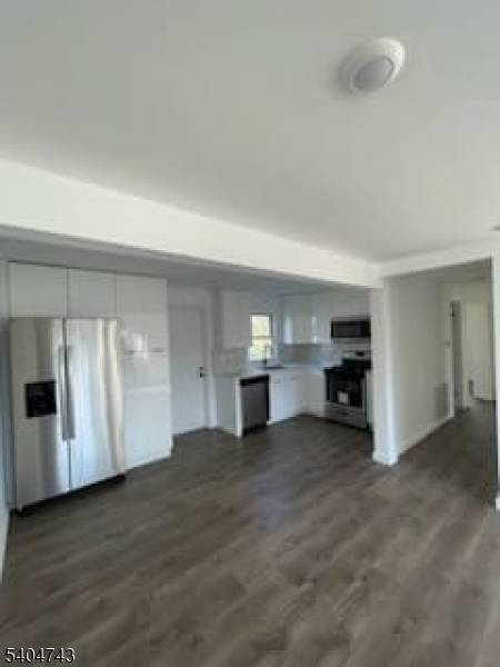 Lodi Boro, NJ 07644,73 Macarthur Ave