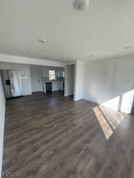 Lodi Boro, NJ 07644,73 Macarthur Ave