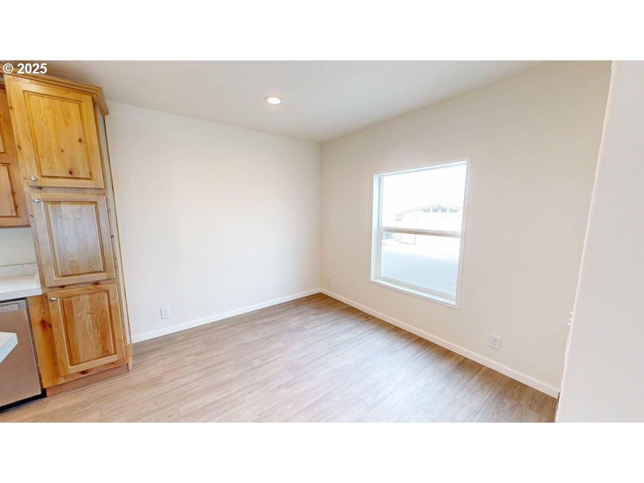 Gold Beach, OR 97444,94120 STRAHAN ST #15