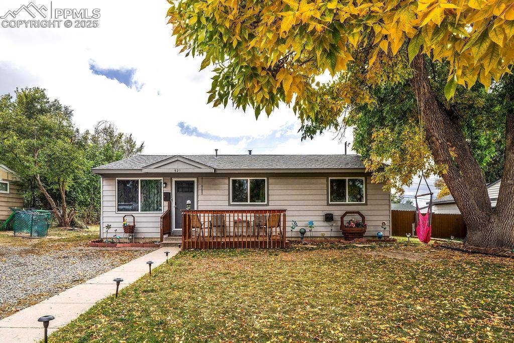 Colorado Springs, CO 80911,521 Acoma DR