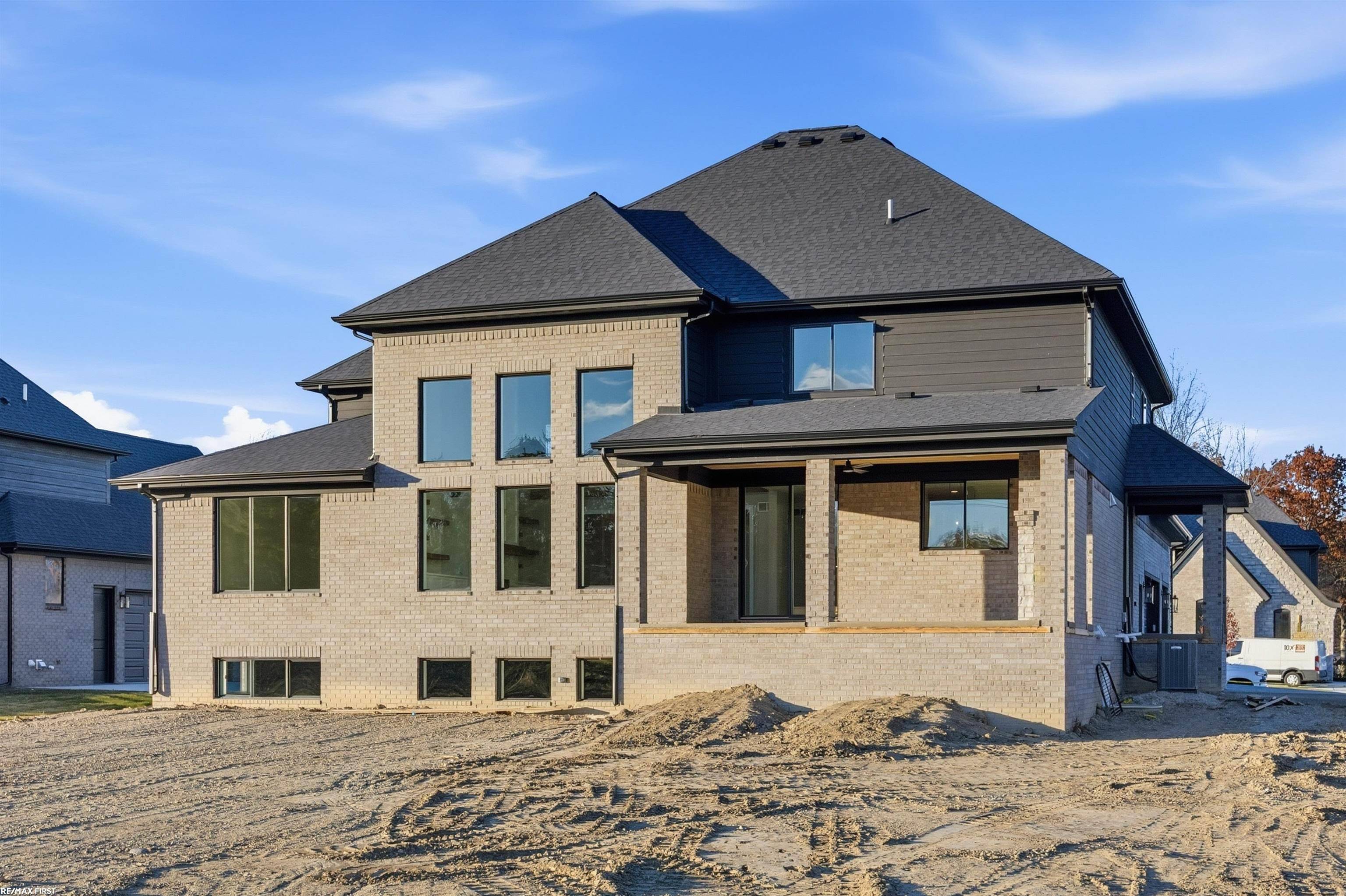 Shelby Twp, MI 48315,11762 Encore DR