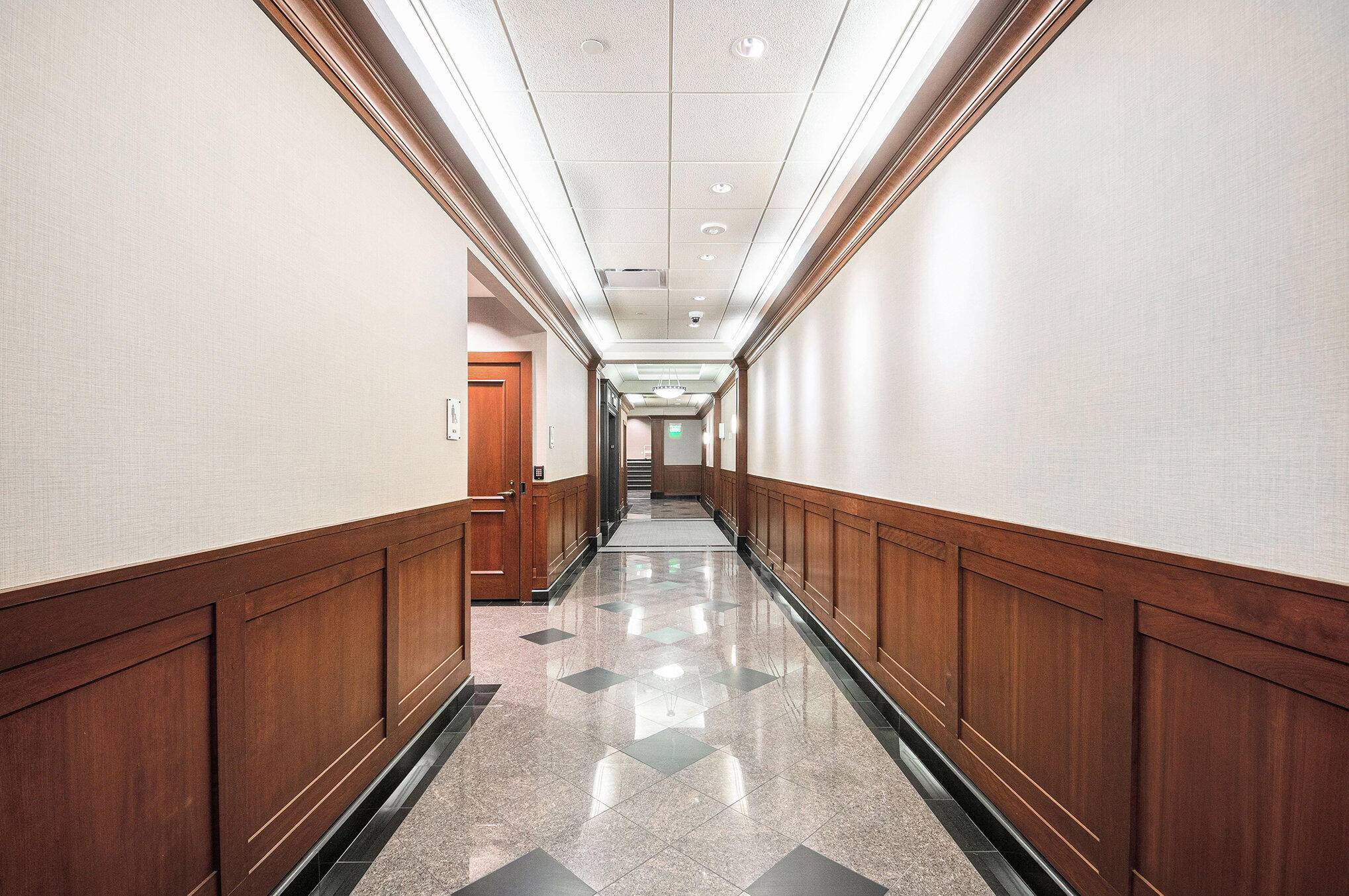 Grand Rapids, MI 49503,120 Ottawa AVE NW