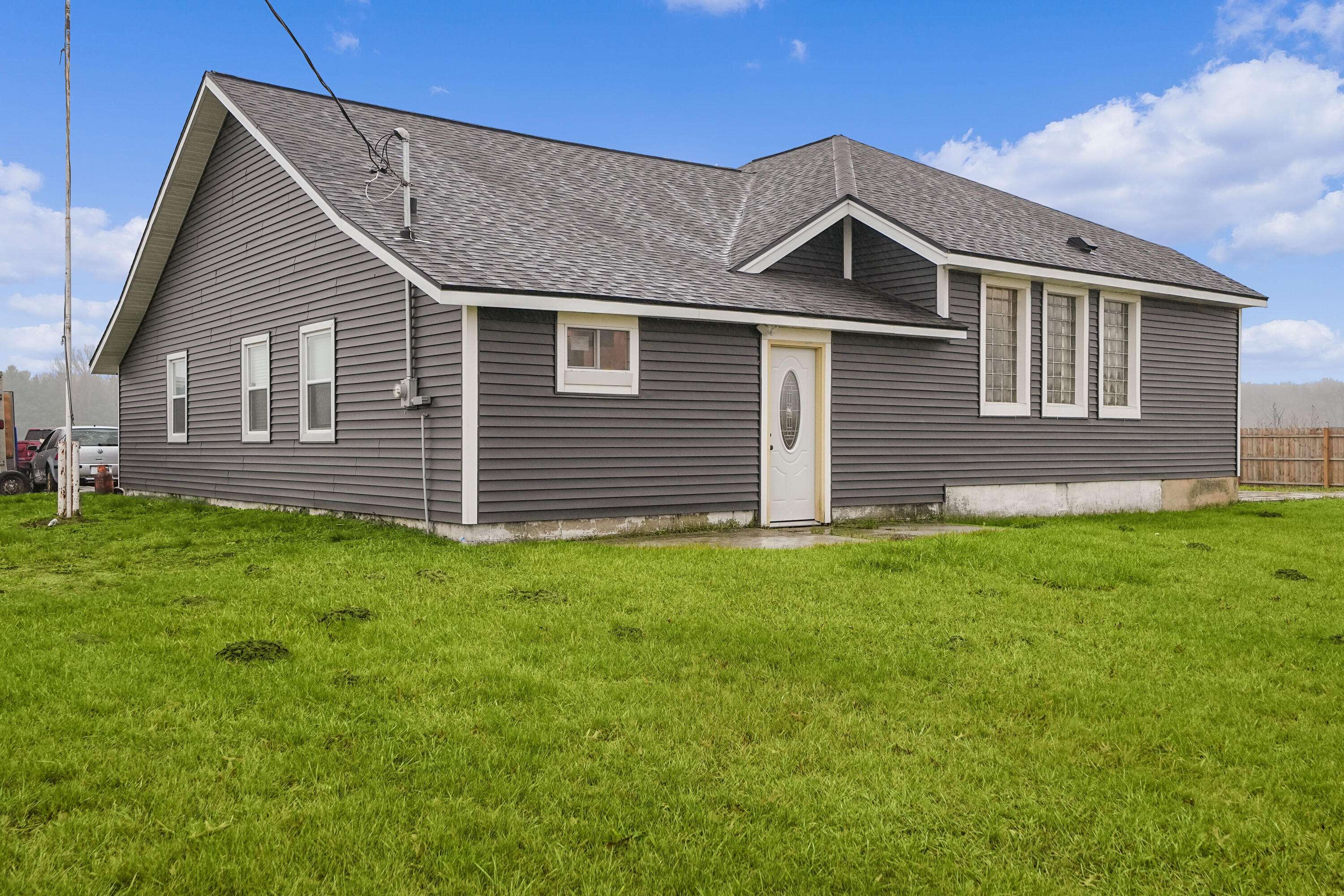 Rockford, MI 49341,7564 13 Mile RD NE