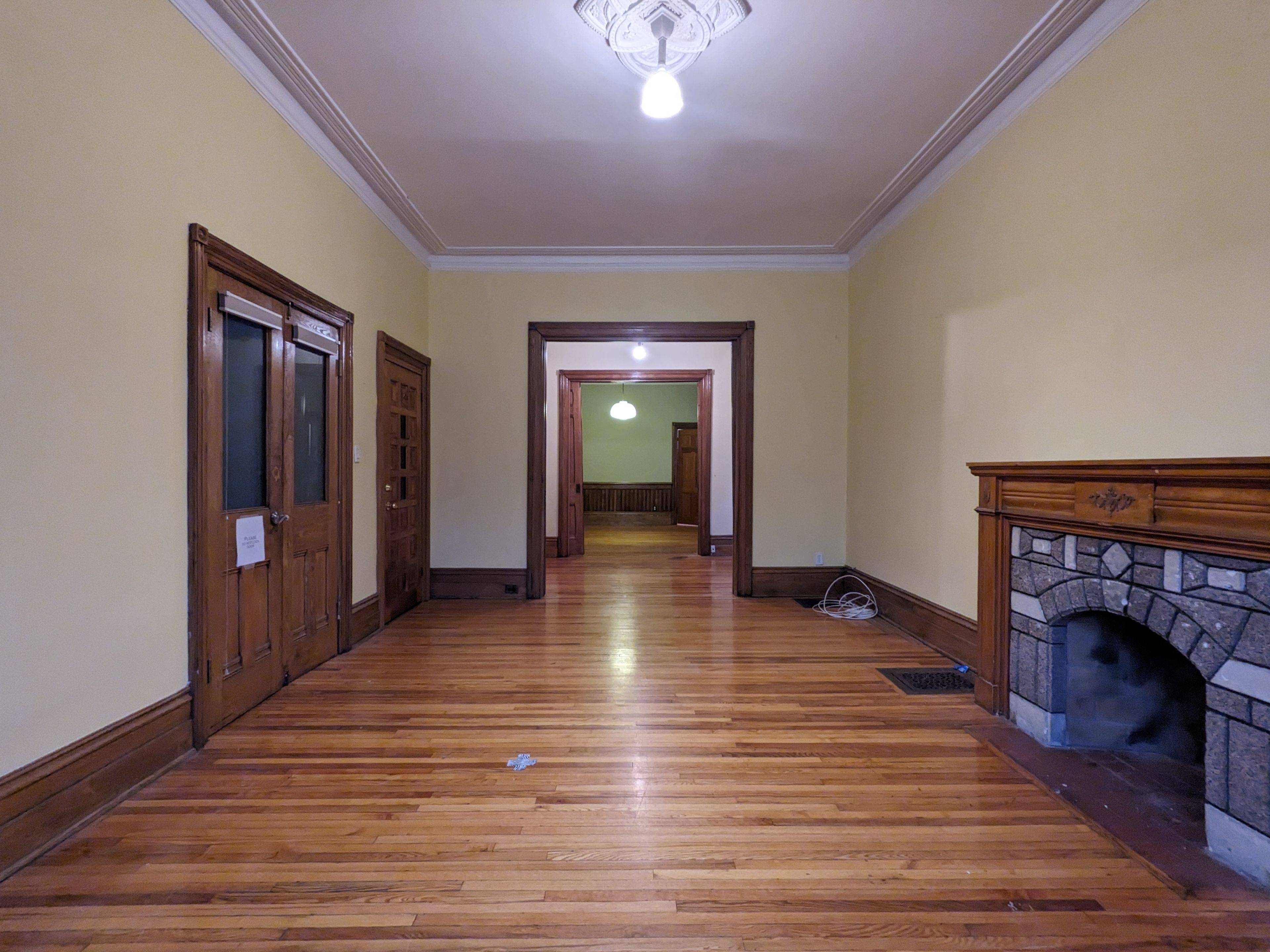 Toronto C02, ON M5R 2R7,600 Huron ST #Main