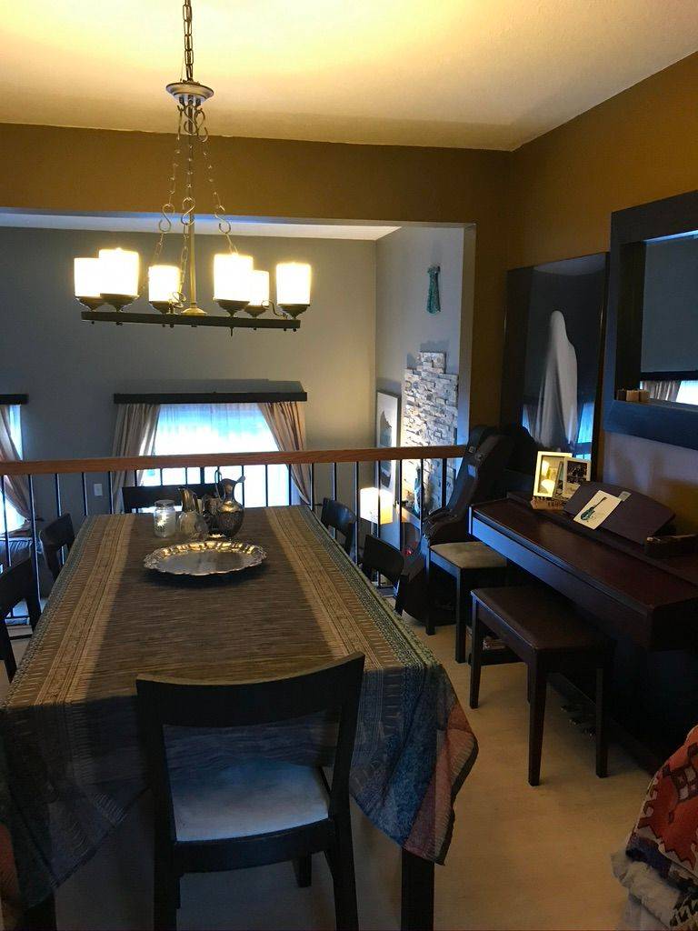 Toronto C15, ON M2J 4X5,47 Snapdragon DR