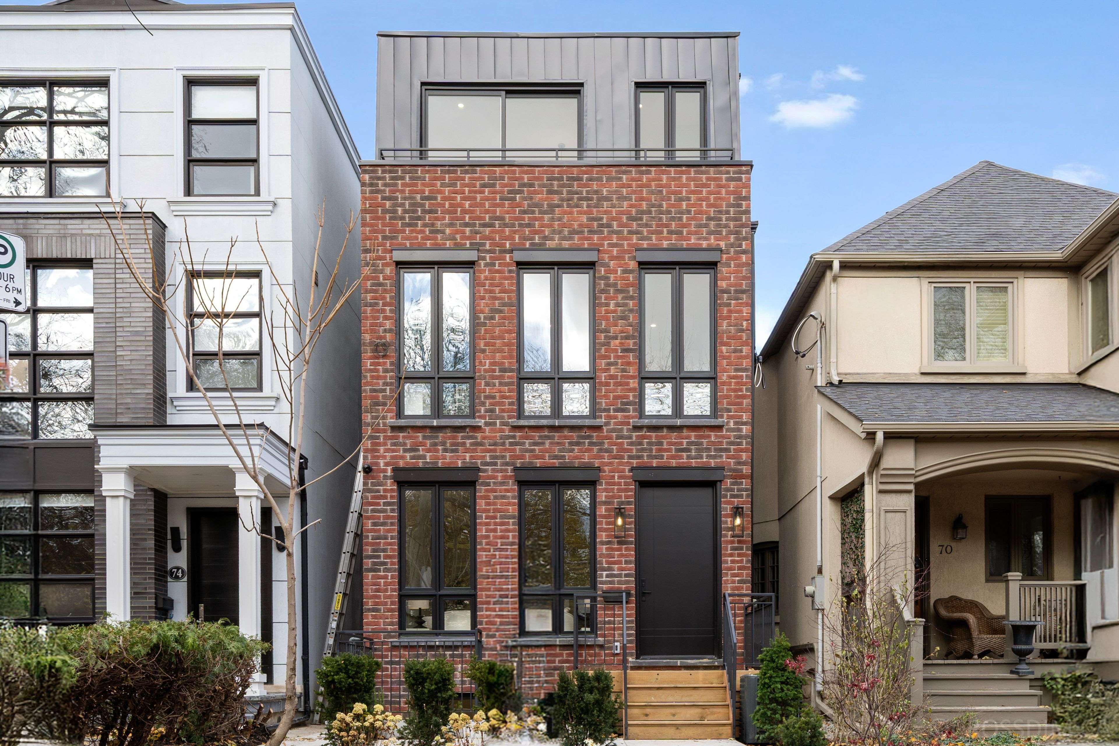 Toronto C04, ON M5M 1K6,72 Woburn AVE