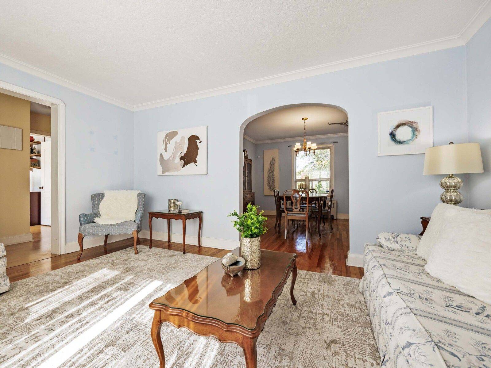 Toronto C14, ON M2N 2Y6,55 Craigmore CRES