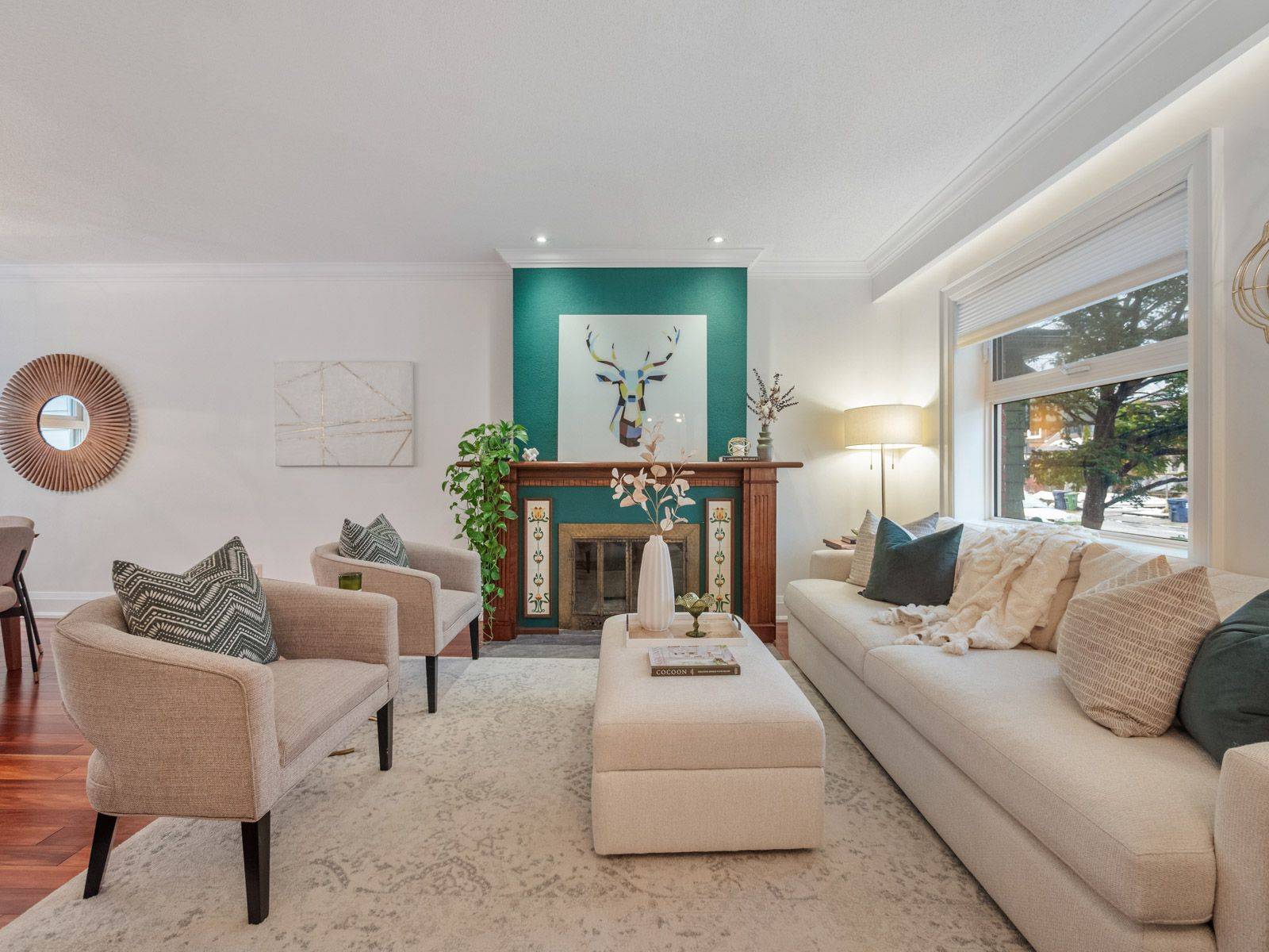 Toronto E02, ON M4C 4L4,51 Beck AVE