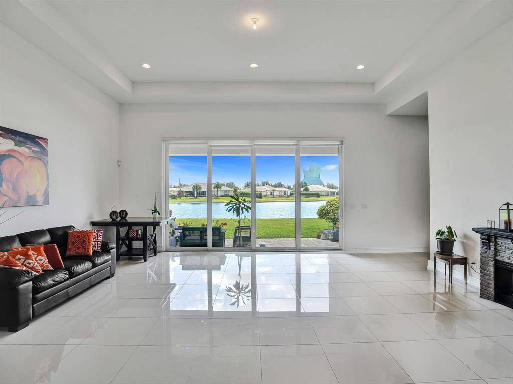 Davie, FL 33314,4878 W Sterling Ranch Cir