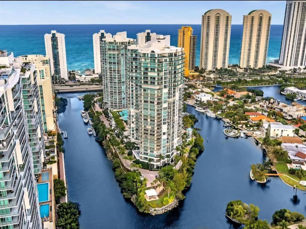 Sunny Isles Beach, FL 33160,16500 Collins Ave #356