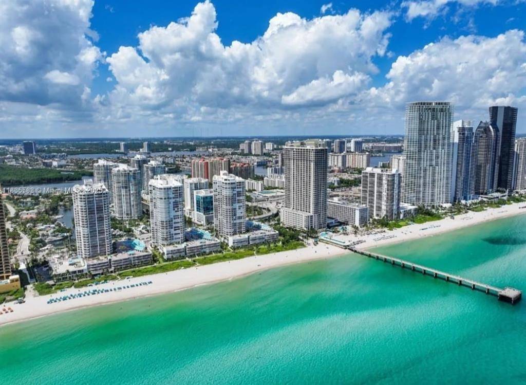 Sunny Isles Beach, FL 33160,16500 Collins Ave #356