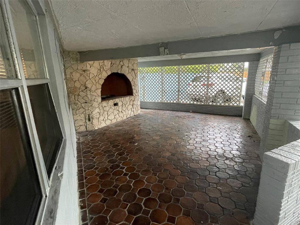 Oakland Park, FL 33334,Address not disclosed