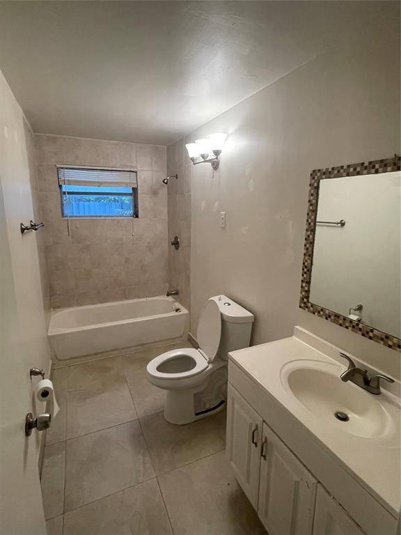 Oakland Park, FL 33334,Address not disclosed