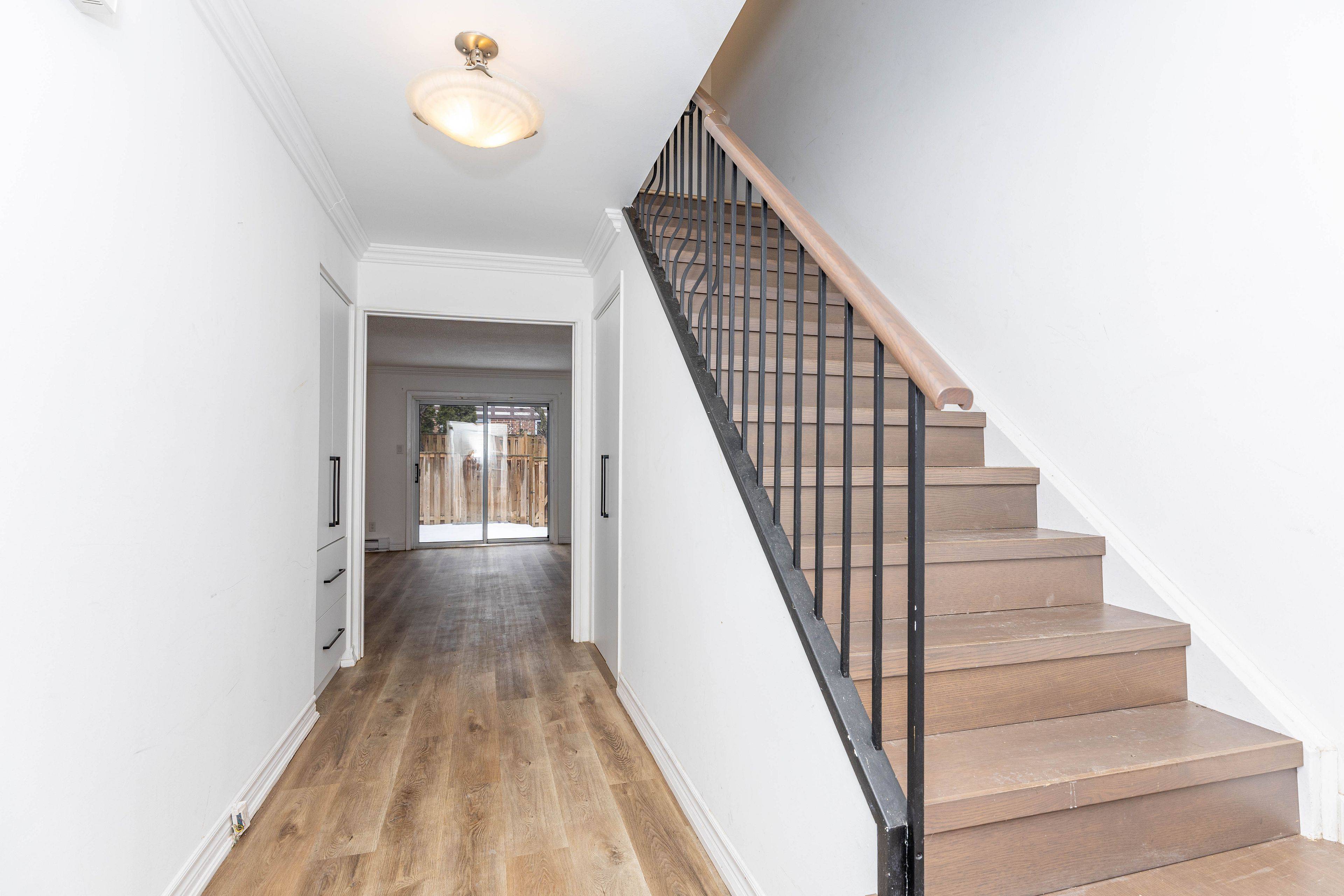 Markham, ON L3T 5A5,20 Harper WAY