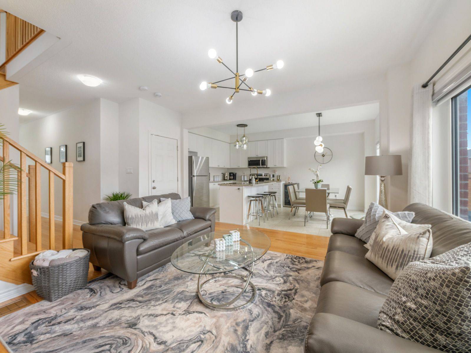 Innisfil, ON L9S 0R1,1226 Corby WAY