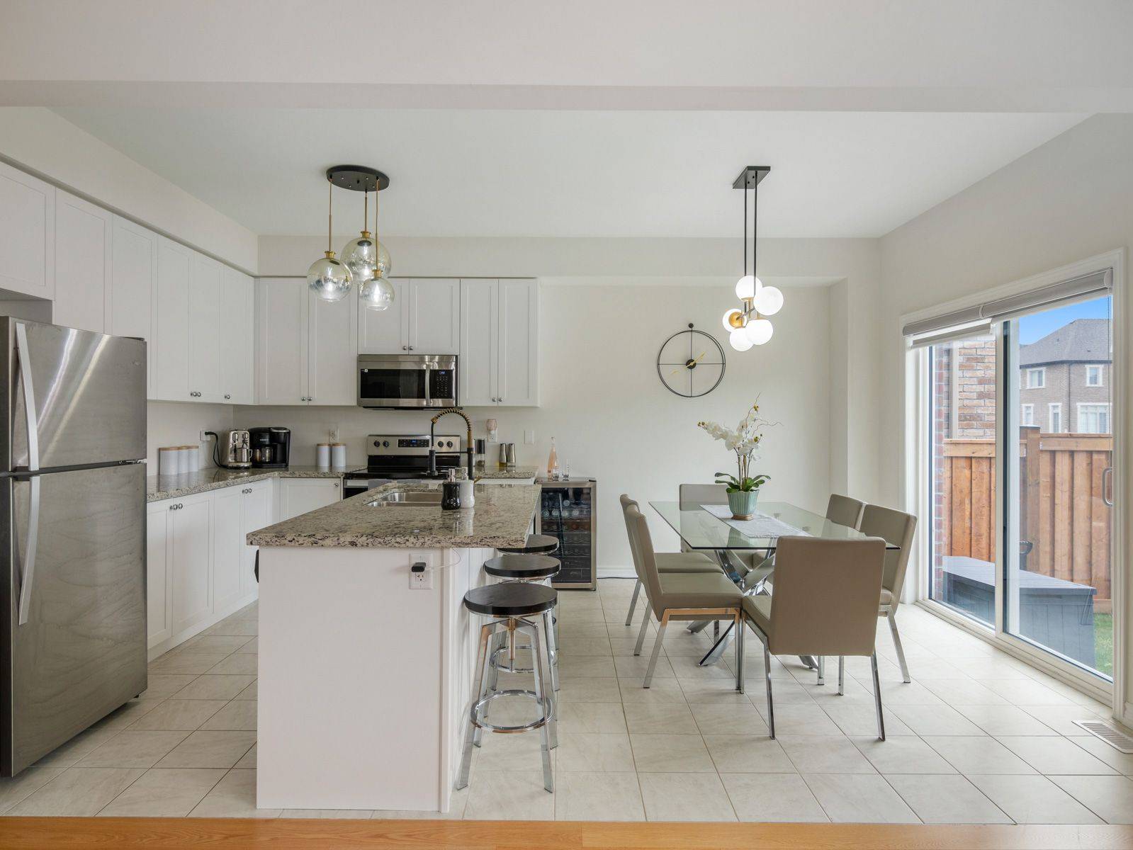 Innisfil, ON L9S 0R1,1226 Corby WAY