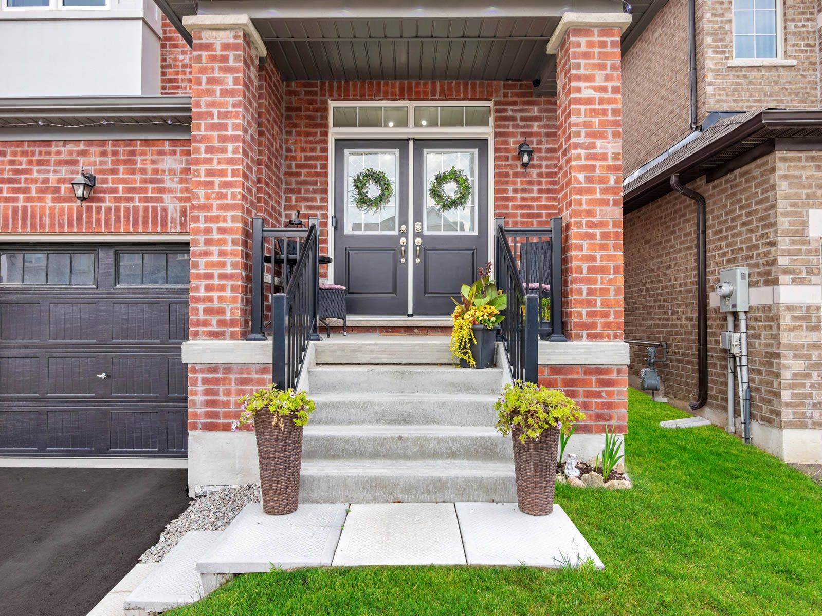 Innisfil, ON L9S 0R1,1226 Corby WAY