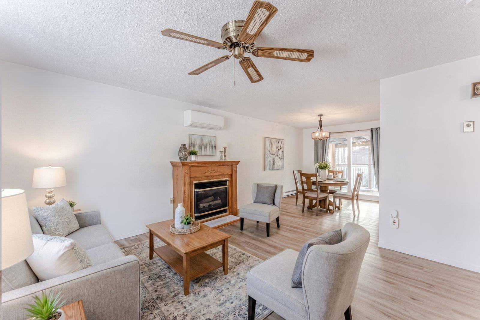 Midland, ON L4R 4Y2,858 Birchwood DR