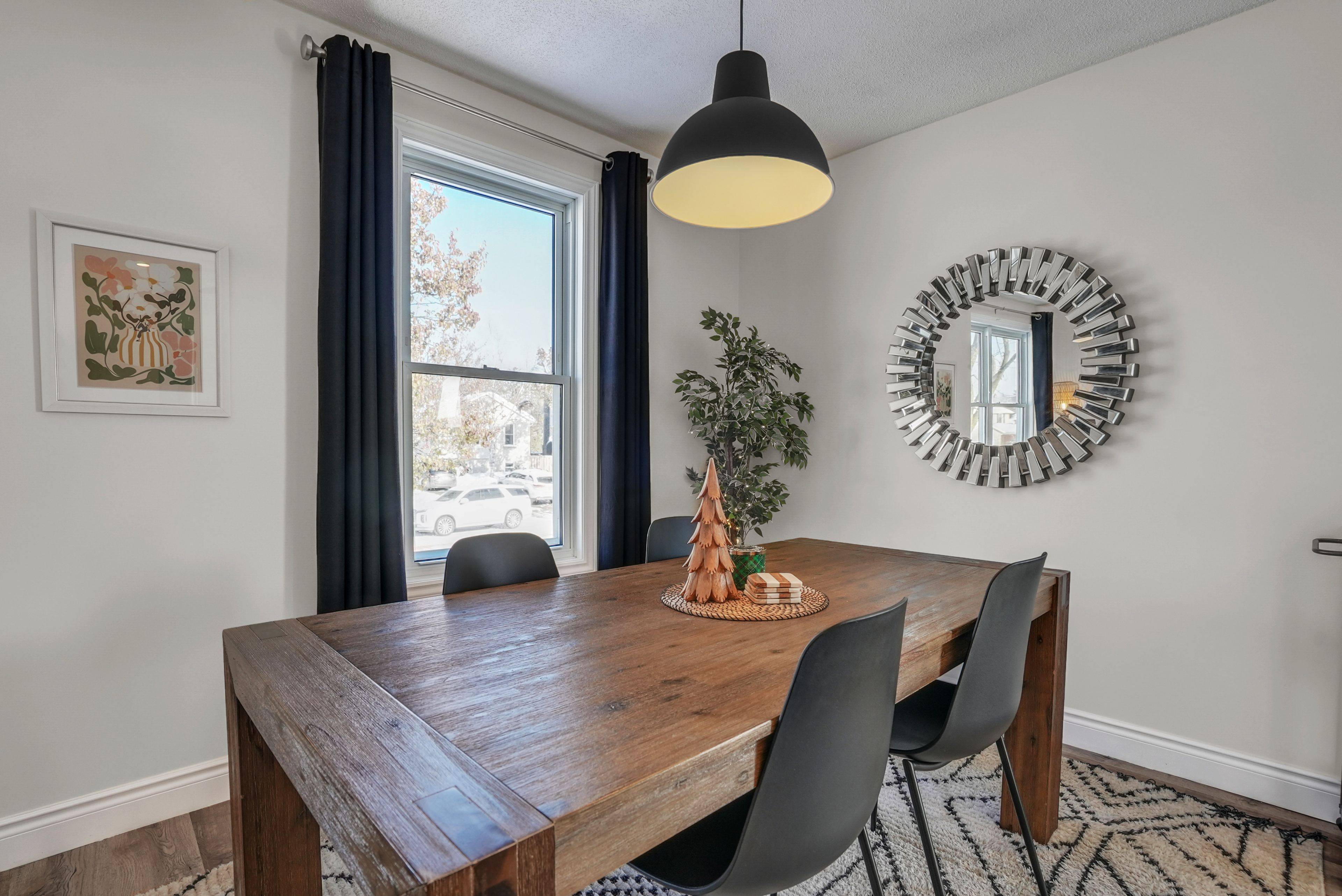 Barrie, ON L4N 6V3,43 Knicely RD