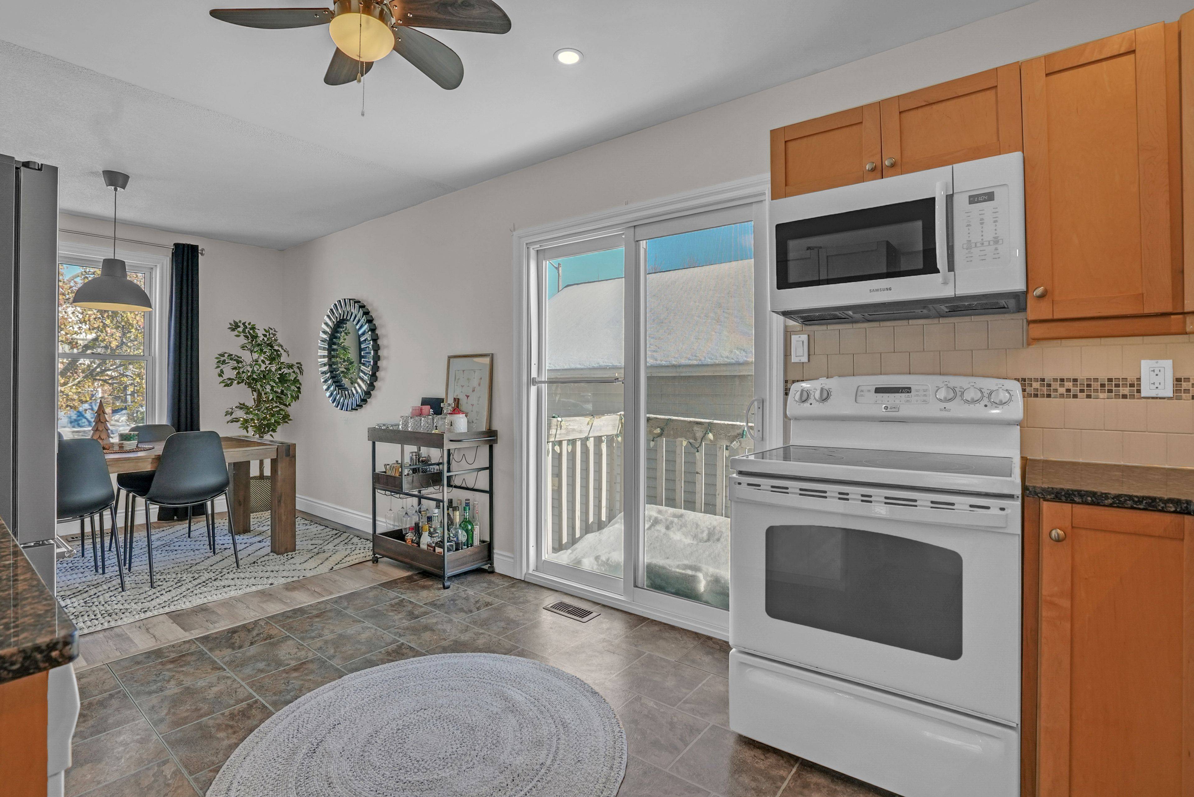 Barrie, ON L4N 6V3,43 Knicely RD