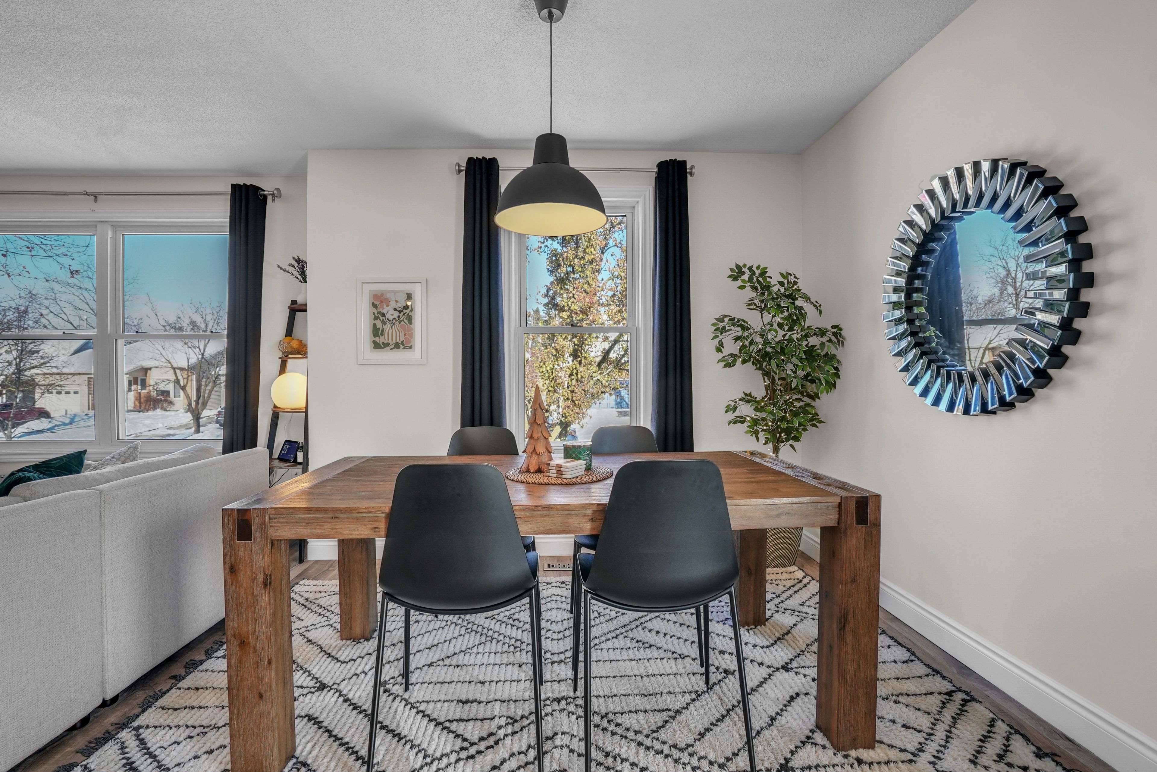 Barrie, ON L4N 6V3,43 Knicely RD