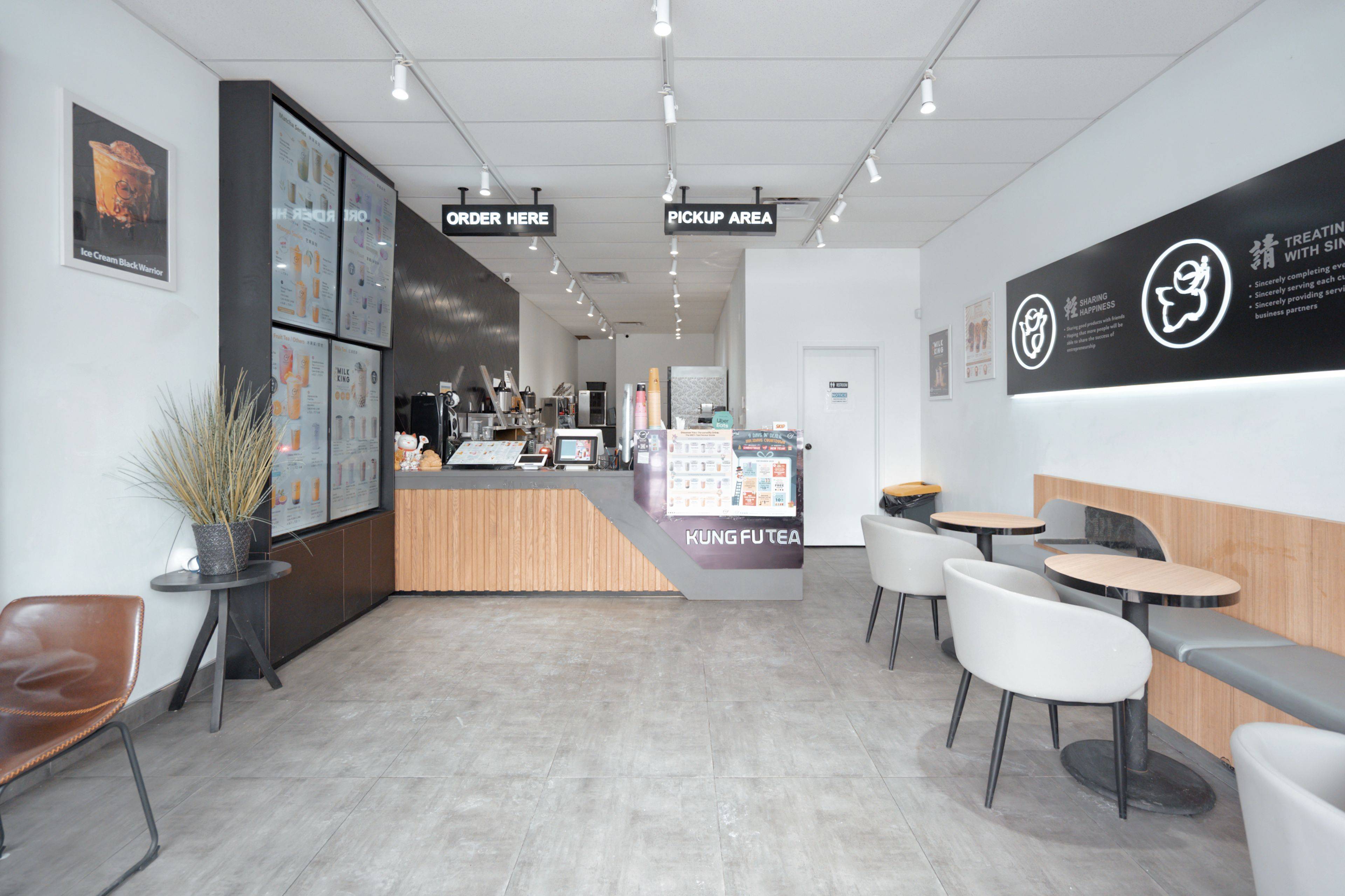 Mississauga, ON L5R 2N3,223 Ceremonial DR #10