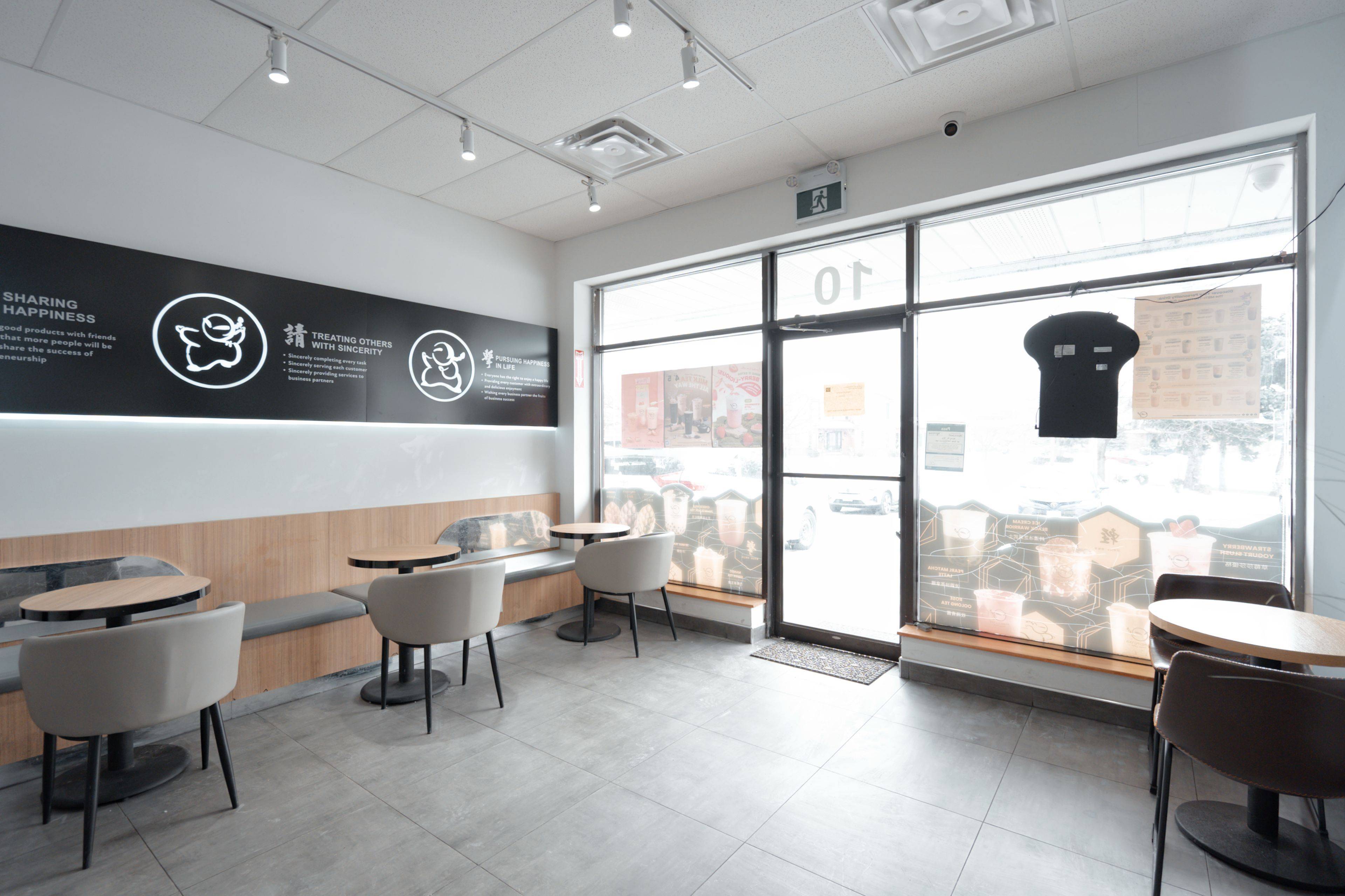 Mississauga, ON L5R 2N3,223 Ceremonial DR #10