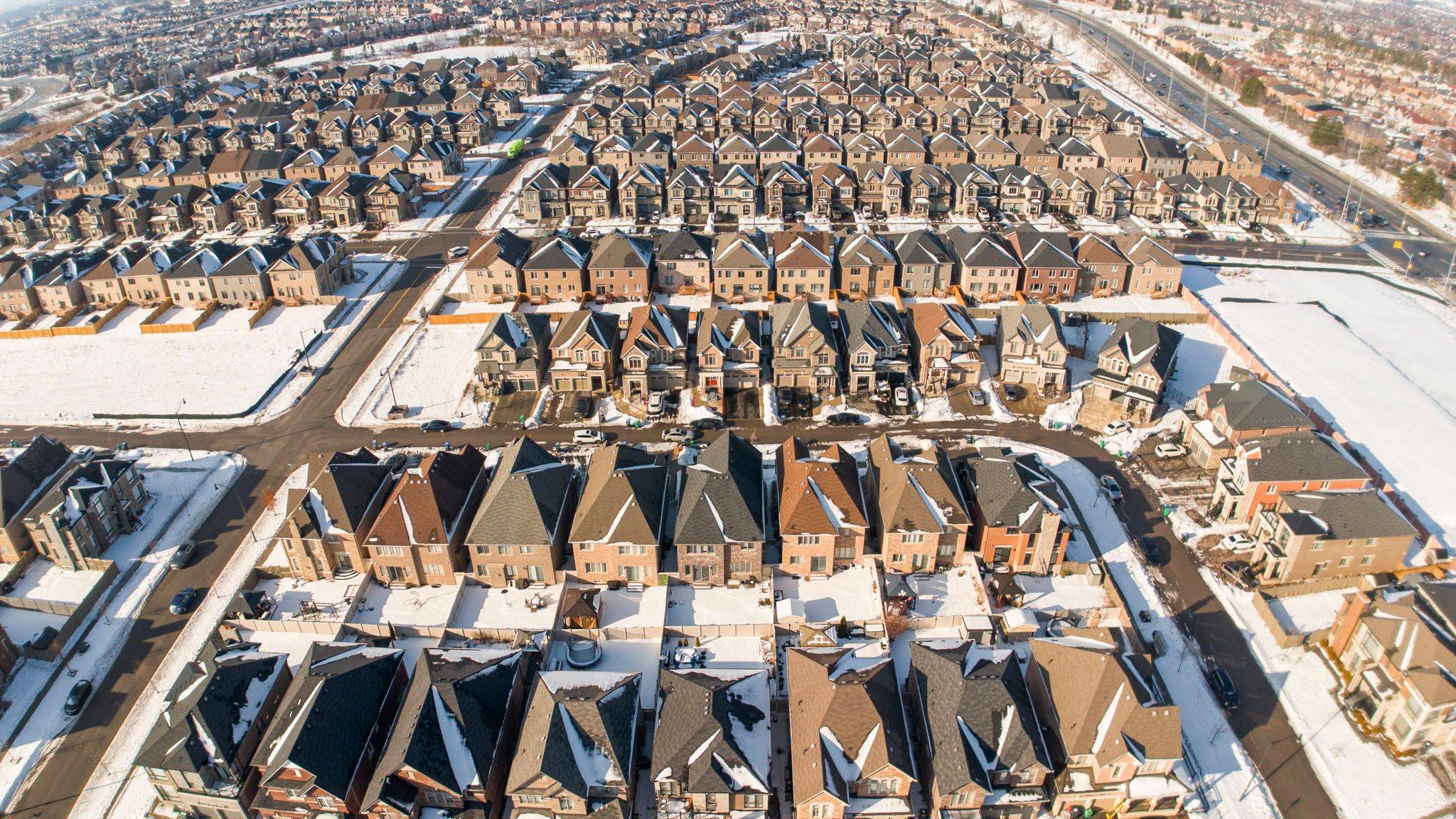 Brampton, ON L6X 5N3,10 Dalecrest RD