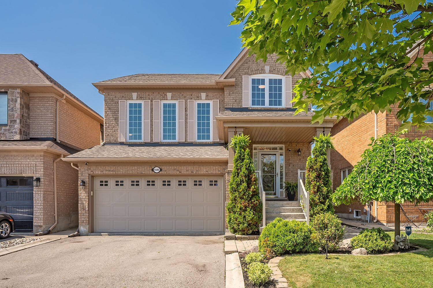 Mississauga, ON L5M 6M6,5586 Churchill Meadows BLVD