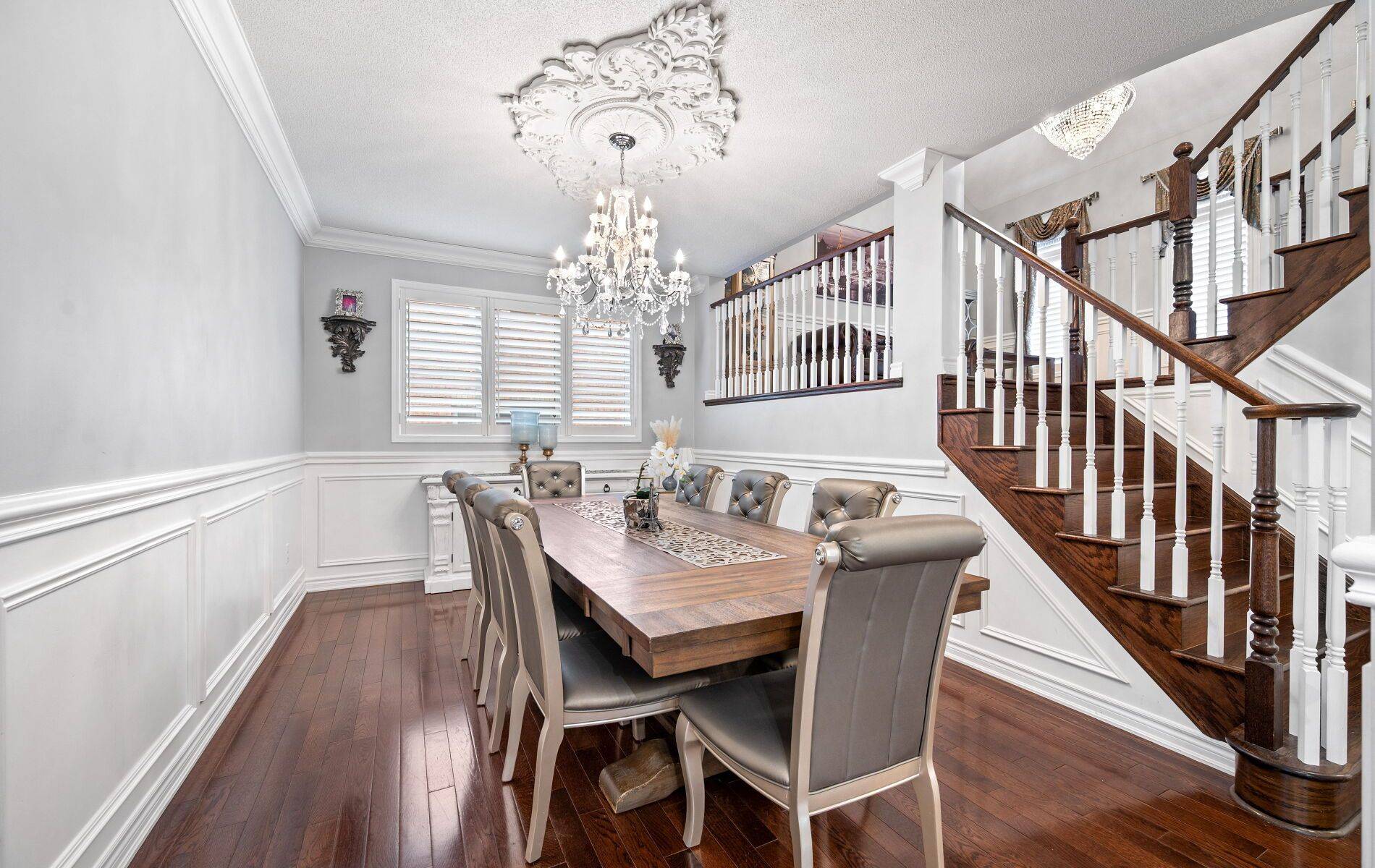 Brampton, ON L6P 3M8,18 Birch Tree TRL