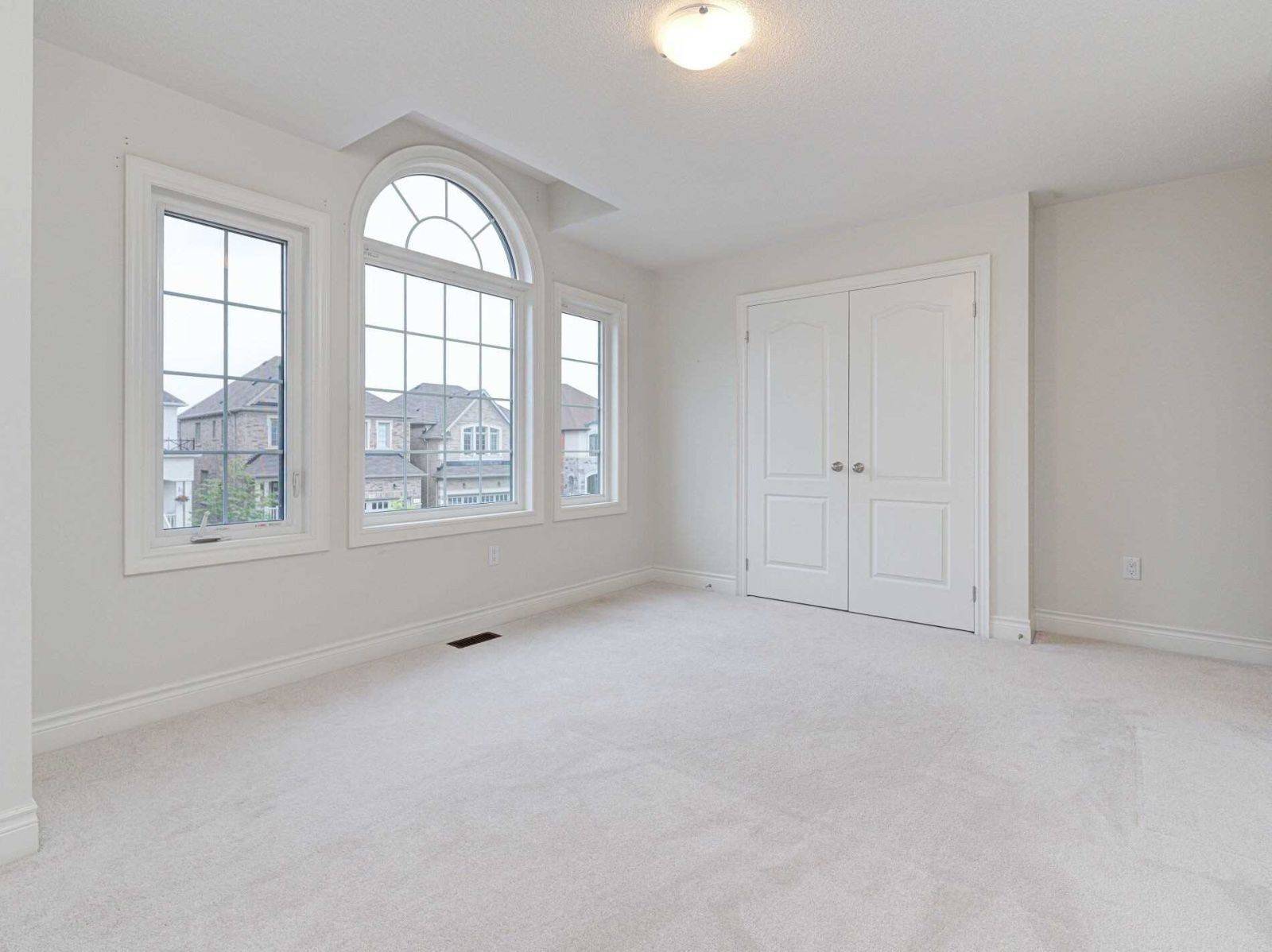 Brampton, ON L6X 5K3,20 Dunley CRES