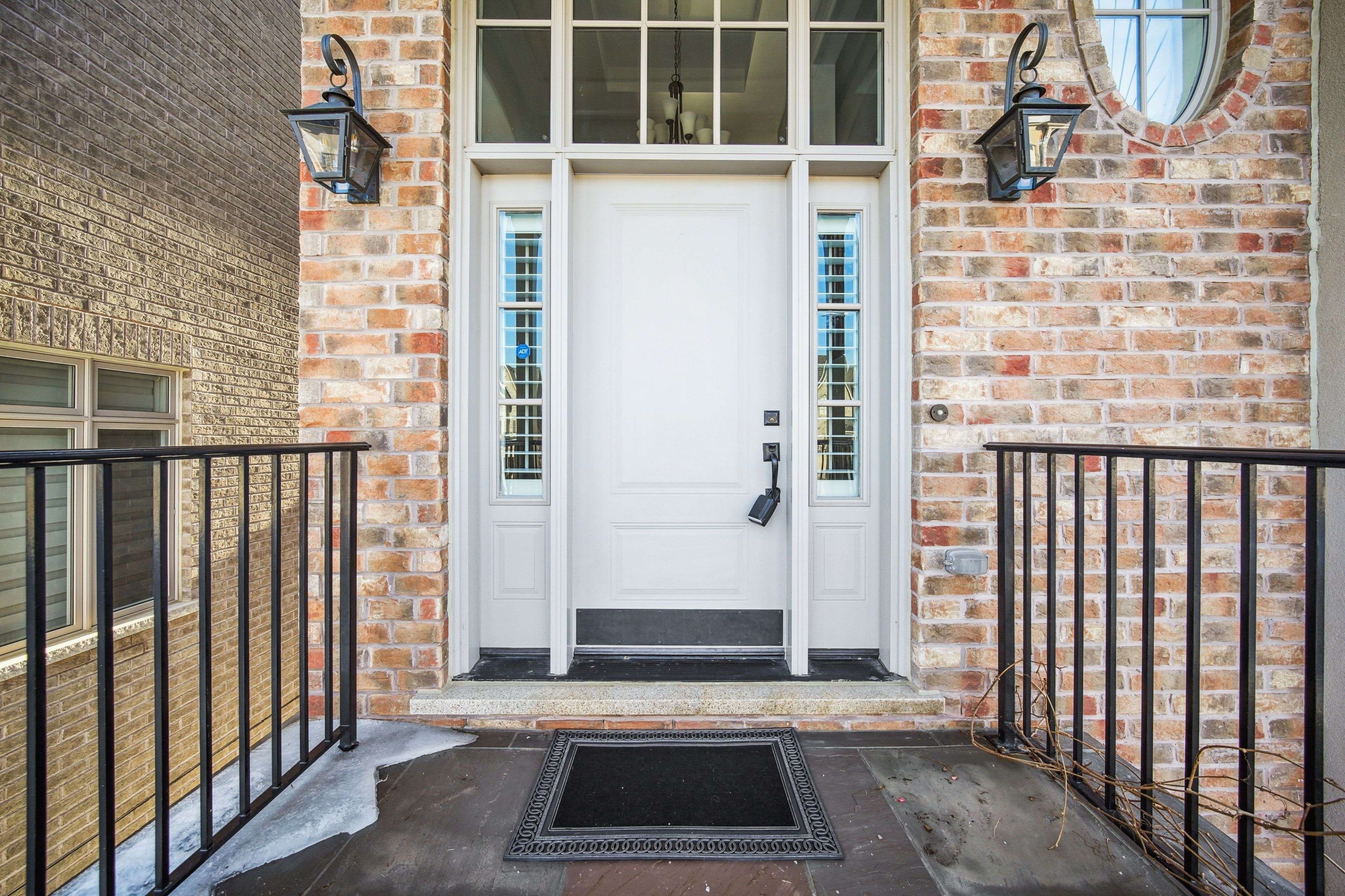 Halton Hills, ON L7G 0J7,26 West Branch DR