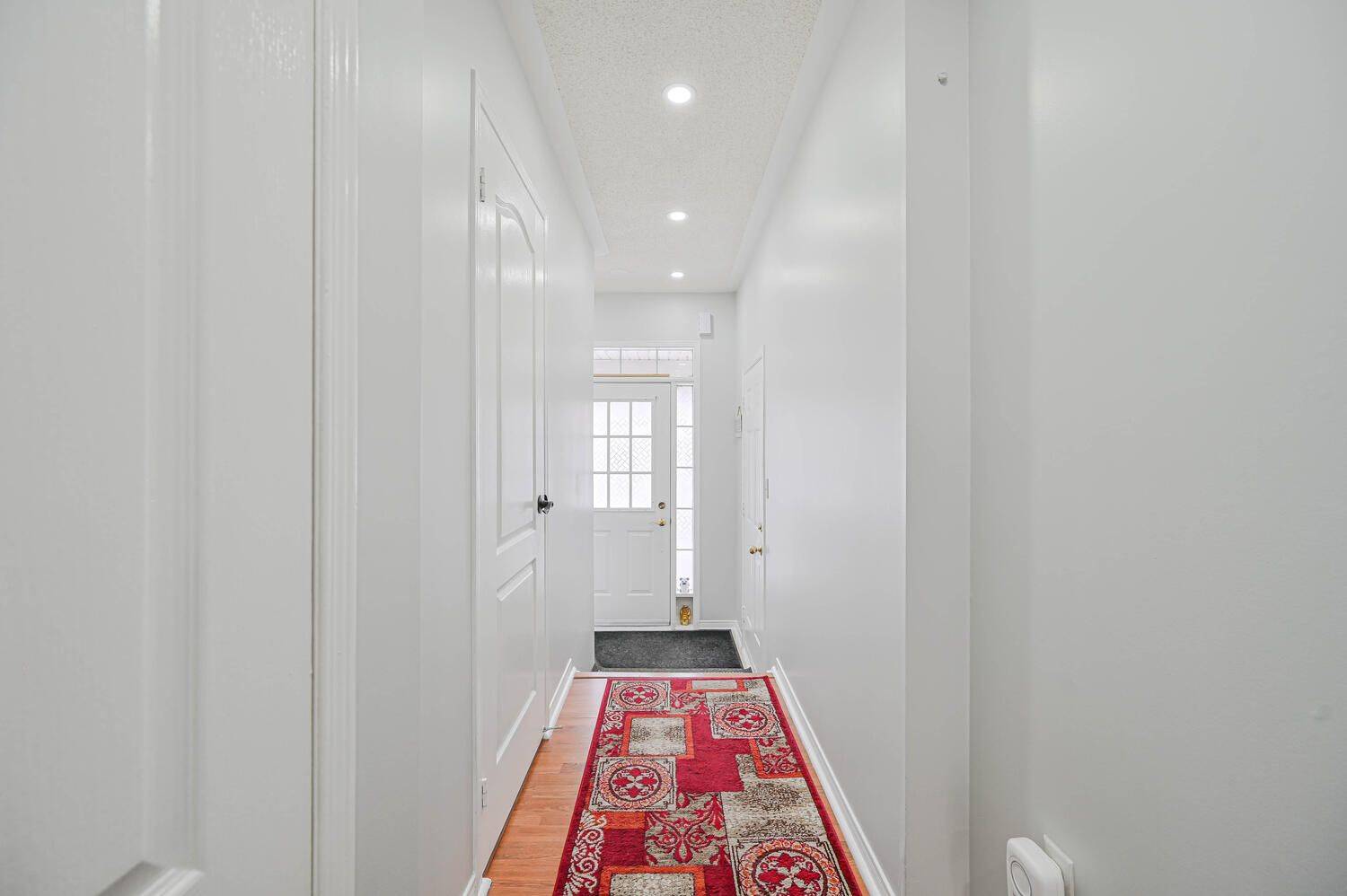 Brampton, ON L6R 2Z6,12 Rockrose DR