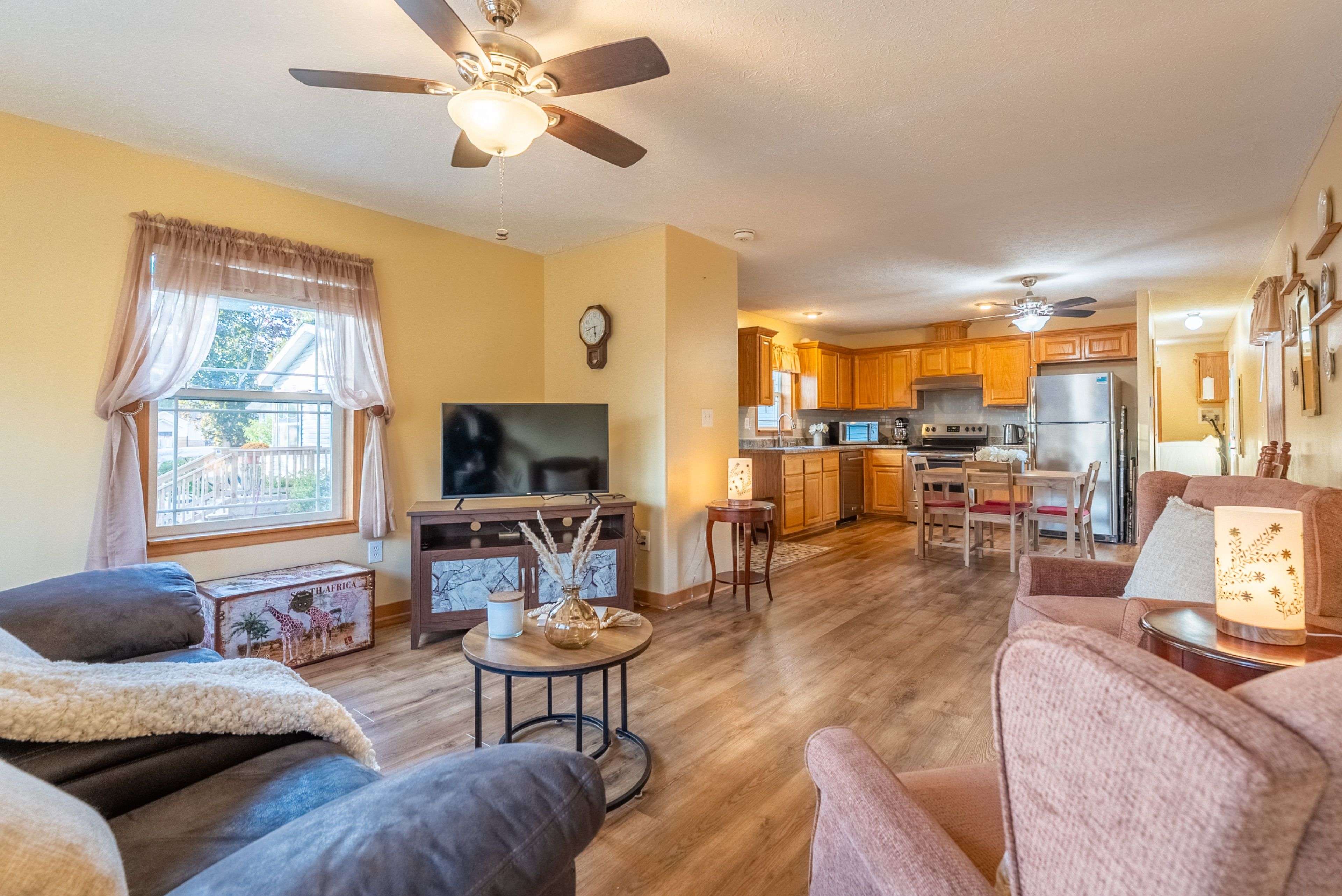 Puslinch, ON N0B 2J0,41 Cedarbush CRES